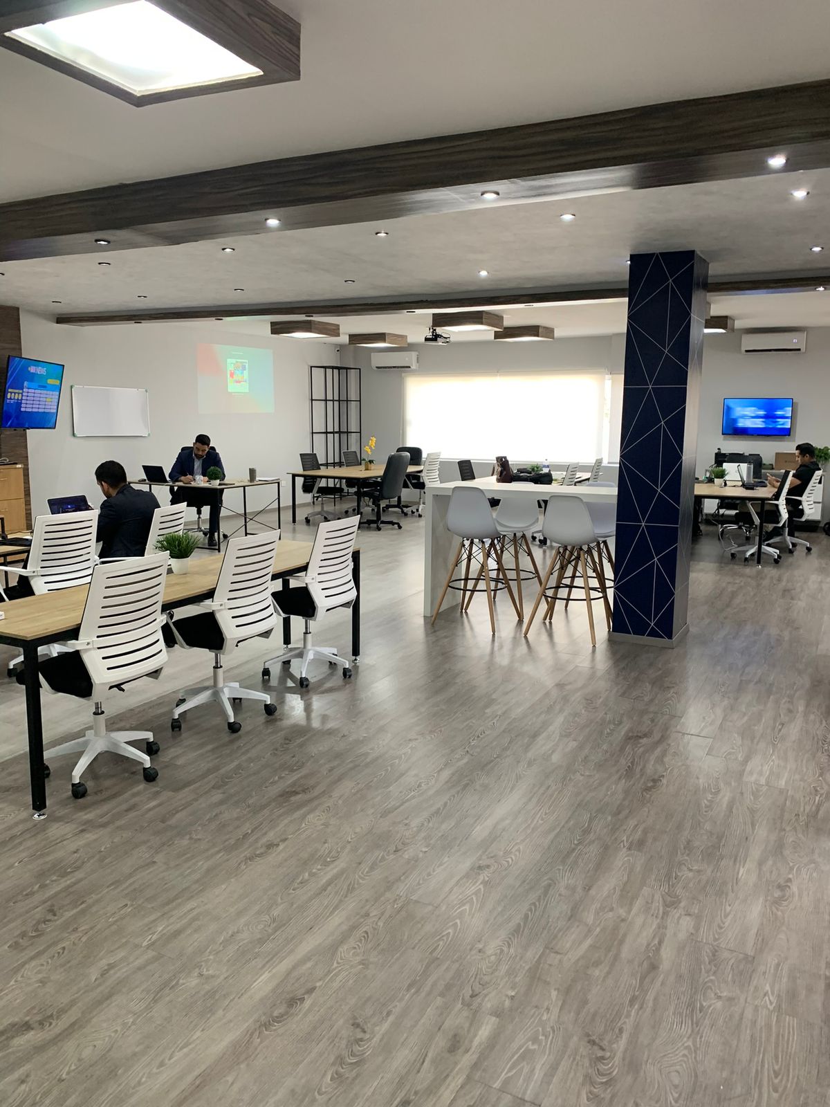 WhatsApp Image 2025-09-25 at 08.52.19 (2)